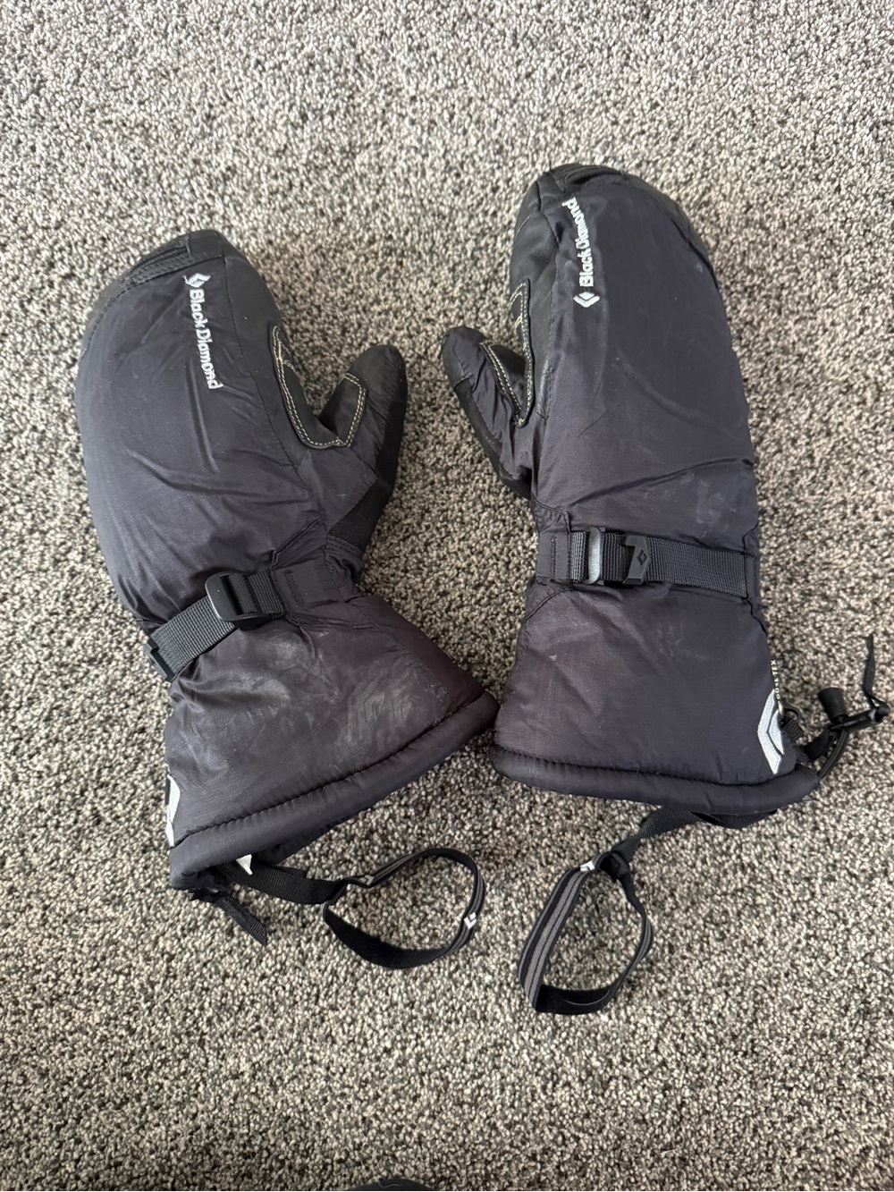 Black Diamond Black Waterproof Ski Mittens with Adjustable Wrist Straps